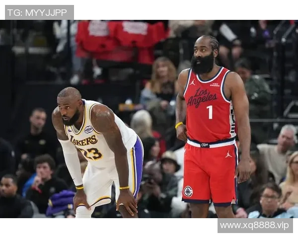 火箭队球星哈登遭遇伤病，或将缺席季后赛关键战役